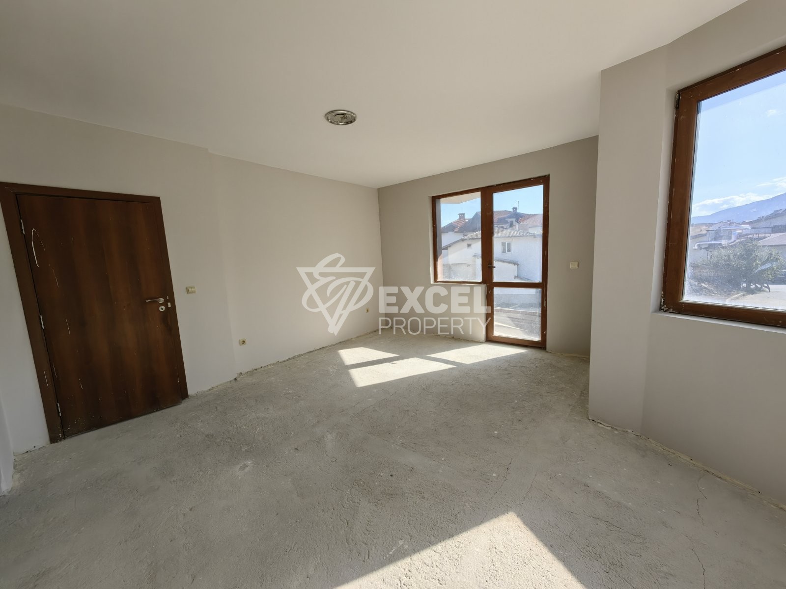 Двустаен апартамент с южно изложение на 400м от ски лифта в Банско