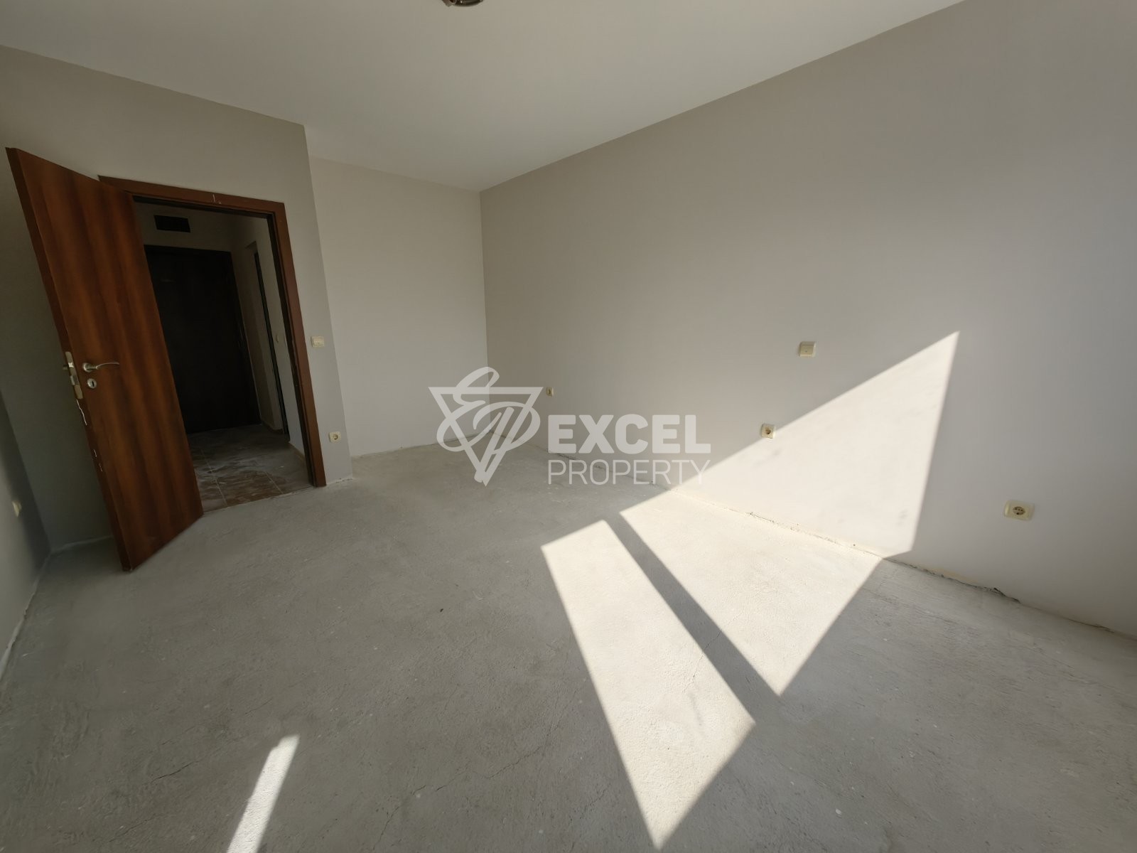 Двустаен апартамент с южно изложение на 400м от ски лифта в Банско