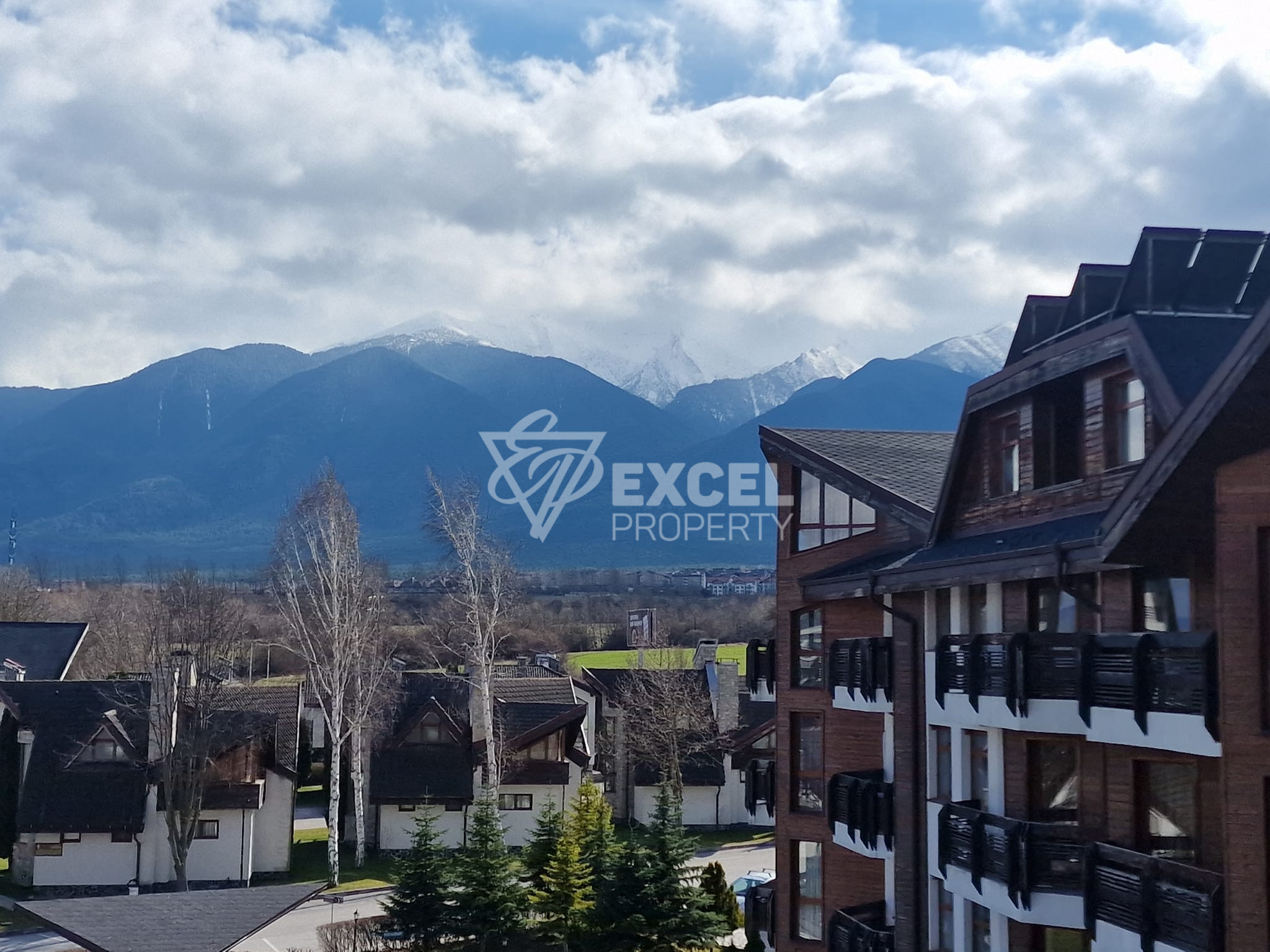 Redenka Holiday Club: двустаен апартамент с южно изложение и красива планинска гледка за продажба до Банско и Разлог