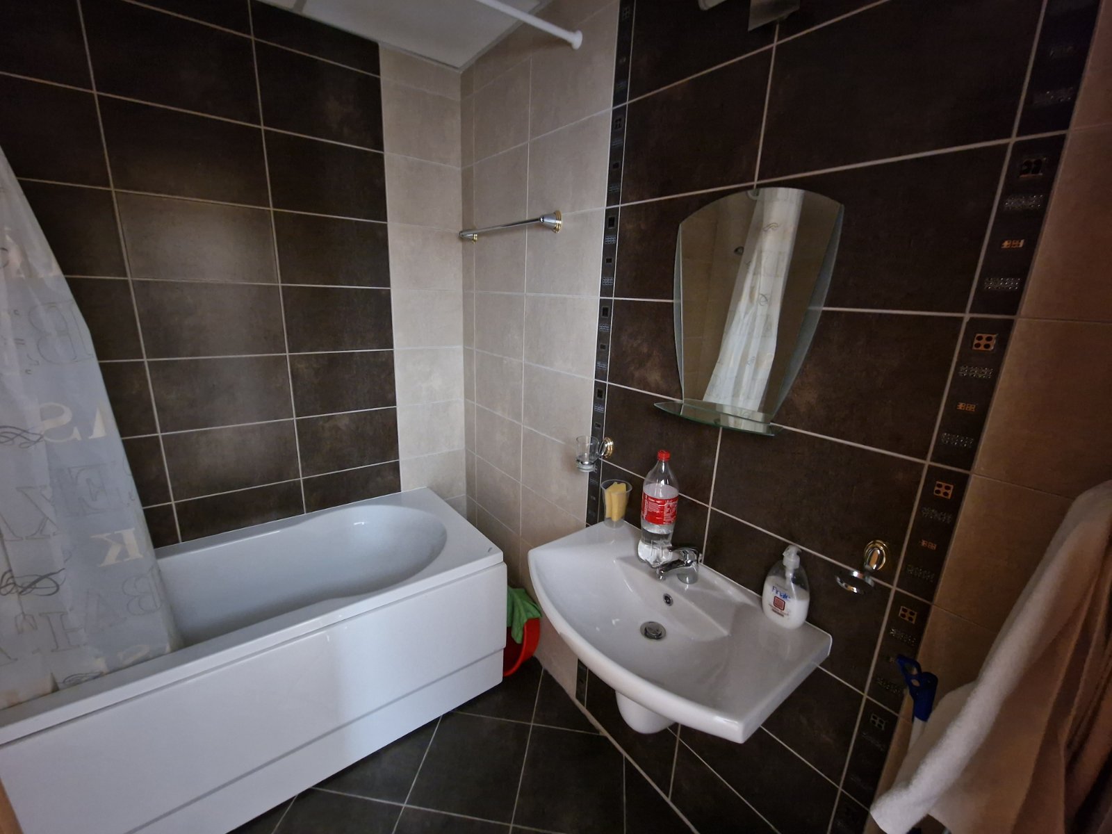 Южен двустаен апартамент за продажба в комплекс Аспен Валей до Разлог