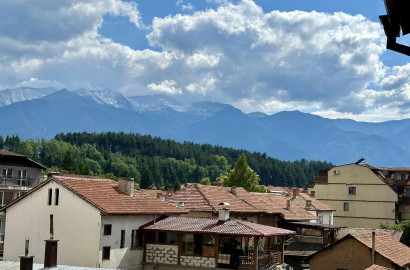 Семейна къща за продажба в Топ центъра на гр. Разлог