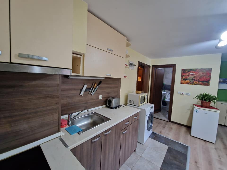 Просторно студио с тераса за продажба в апарт-хотел Royal Bansko