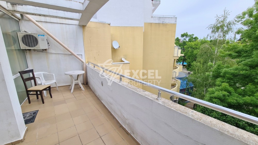 Намалена цена! Изключително просторен двустаен апартамент на централната алея в Слънчев бряг