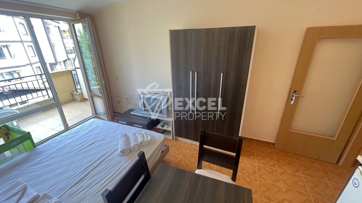 Обзаведено студио за продажба в Свети Влас, с частична гледка море