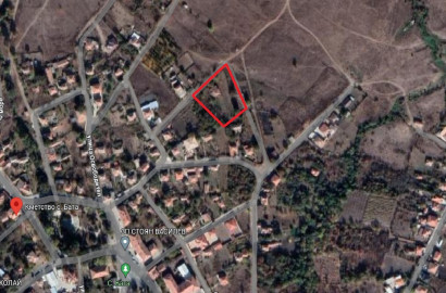 Парцел в регулация в село Бата, община Поморие