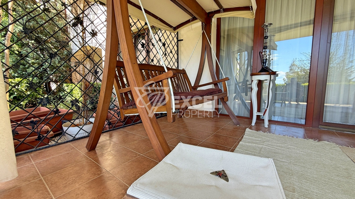 Уникален много-стаен апартамент на първа линия море в комплекс Каса Реал, Свети Влас