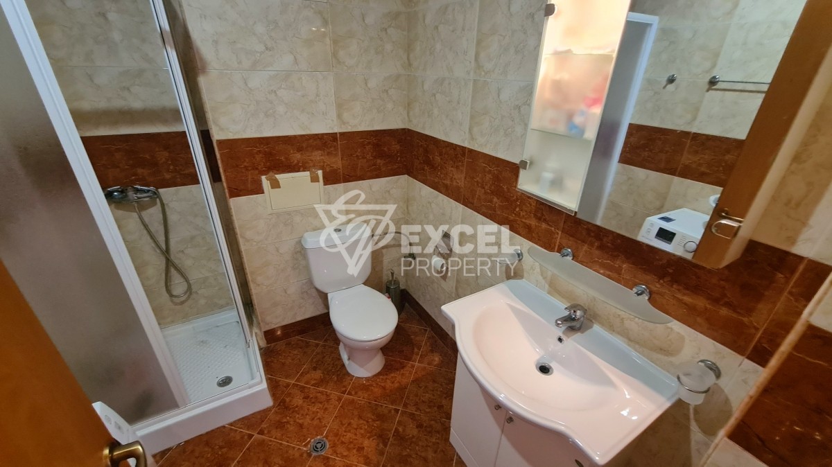 Двустаен обзаведен апартамент в Краун Форт с гледка басейн