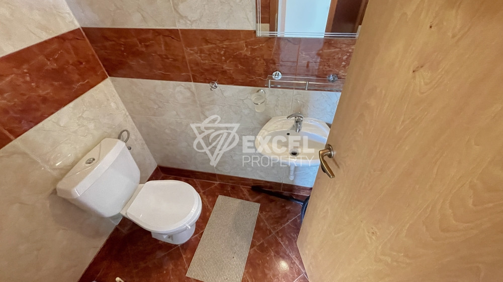 Тристаен апартамент с гледка море в Свети Влас