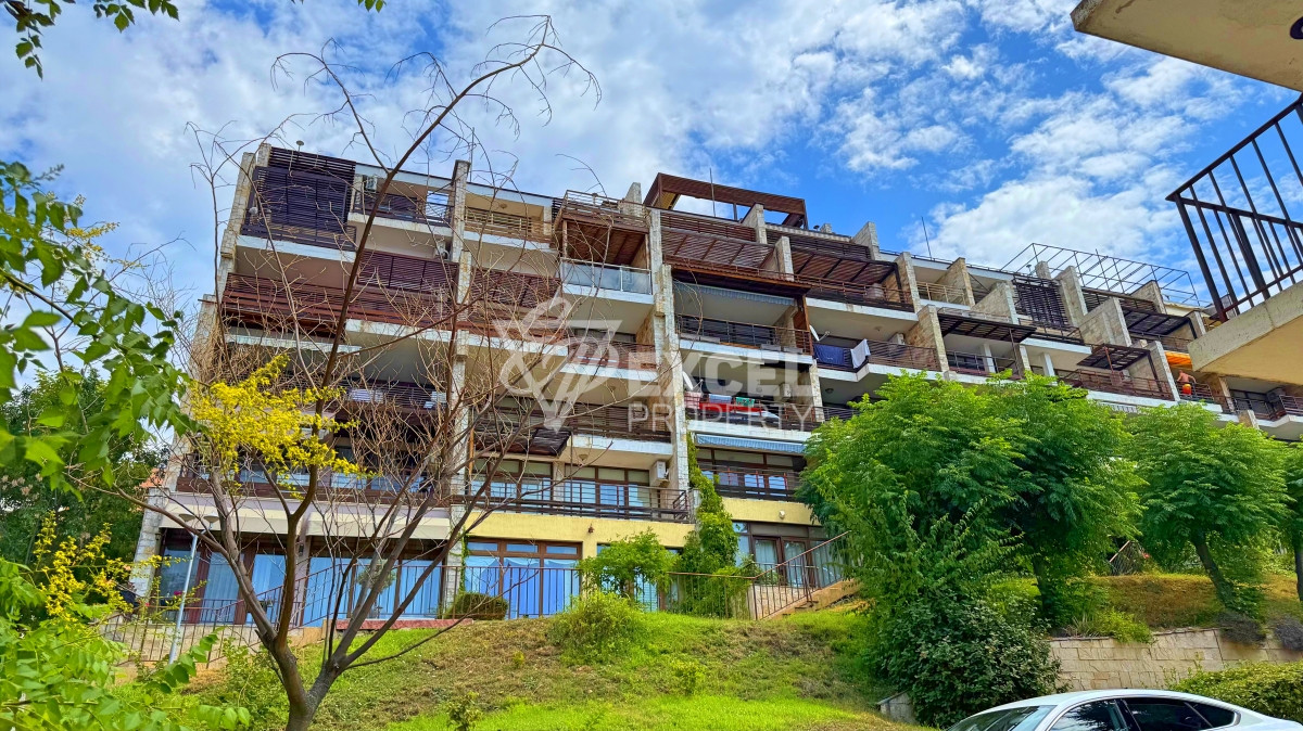 Апартамент на първа линия с гледка море в комплекс Долче Вита, Свети Влас