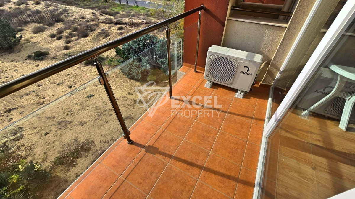 Тристаен апартамент на първа линия в Слънчев бряг – до дюните и морето