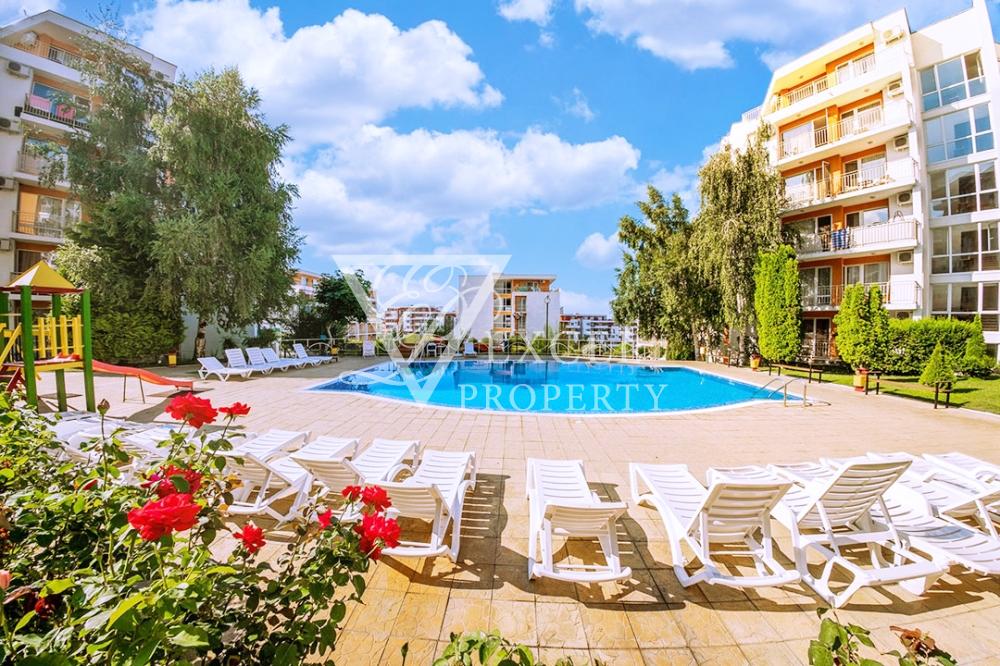 Двустаен обзаведен апартамент в Краун Форт с гледка басейн