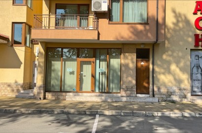 Магазин/офис под наем в Слънчев Бряг