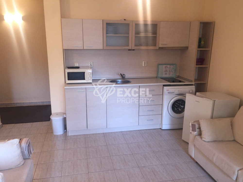 Обзаведен тристаен апартемнт в Слънчев бряг в комплекс Поло Резорт