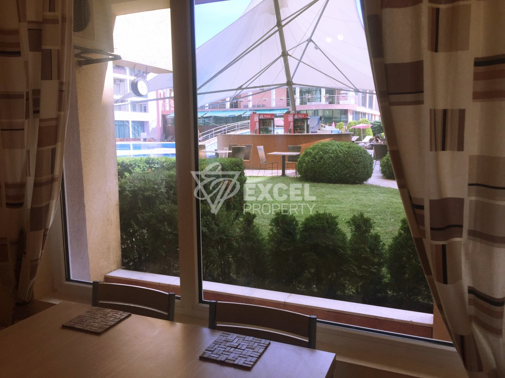 Обзаведен тристаен апартемнт в Слънчев бряг в комплекс Поло Резорт