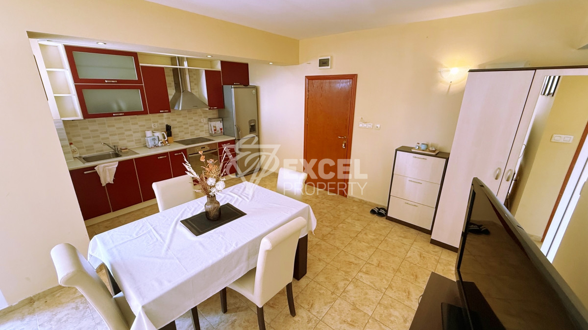 Апартамент с гледка море в комплекс Залив, Свети Влас.