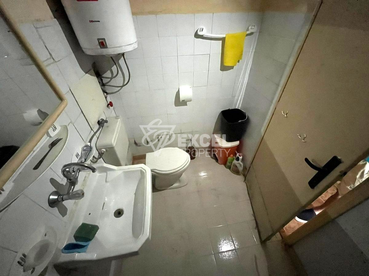 Студио, без такса поддръжка!