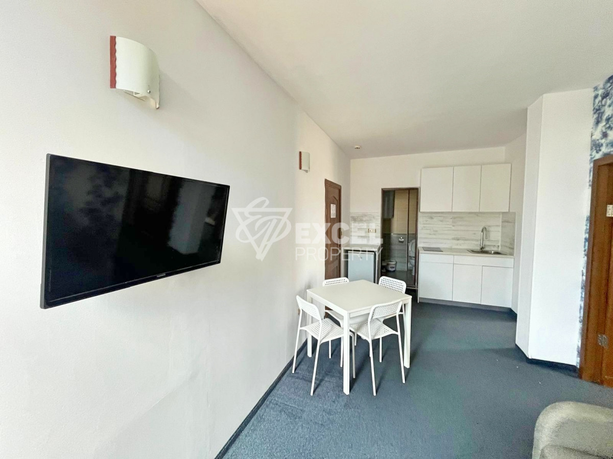 Тристаен обзаведе имот-комплекс Гренада, Слънчев Бряг