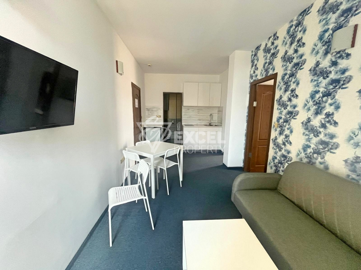 Тристаен обзаведе имот-комплекс Гренада, Слънчев Бряг