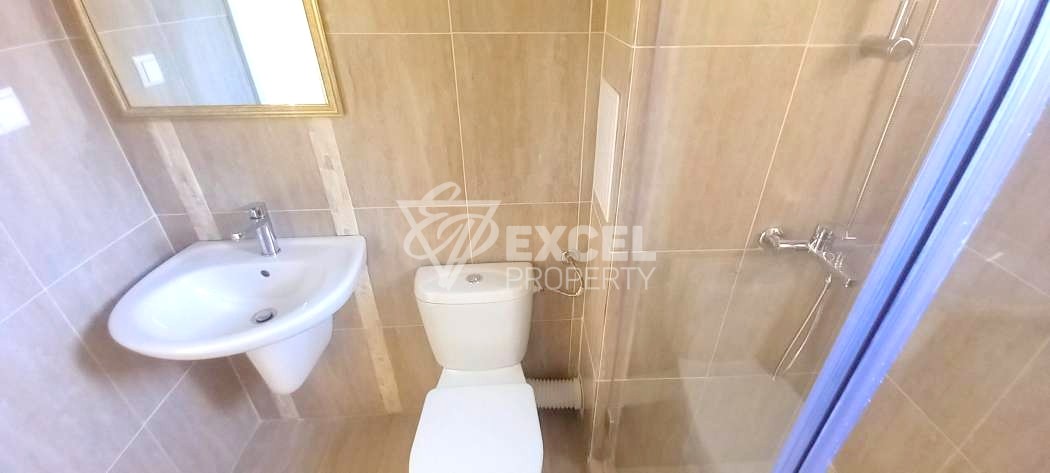 Студио с кухня, в модерен комплекс Изида Палас 2 -Слънчев Бряг