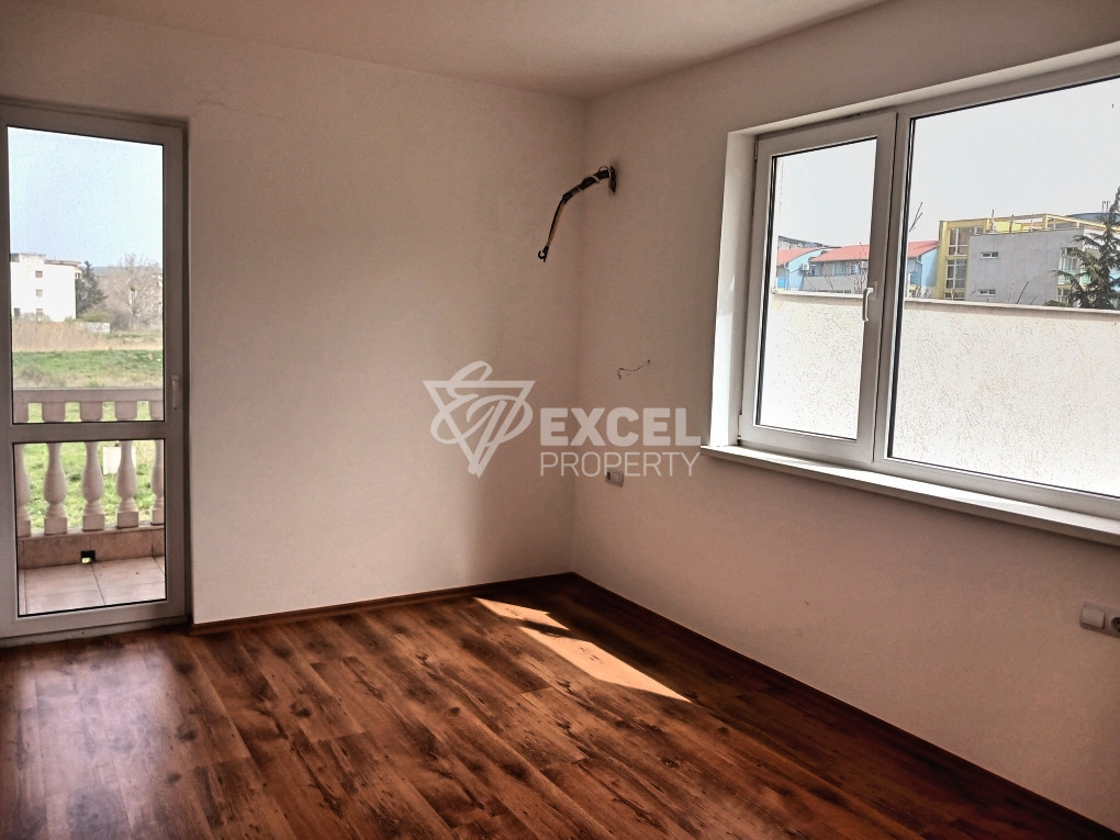 Нов двустаен имот без мебели в Сий Даймънд, Слънчев бряг