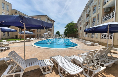 Уютно обзаведено студио с мебели и тераса в Съни Дей 6