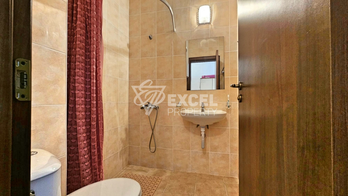 Мебелирано студио в комплекс Съни Дей 6