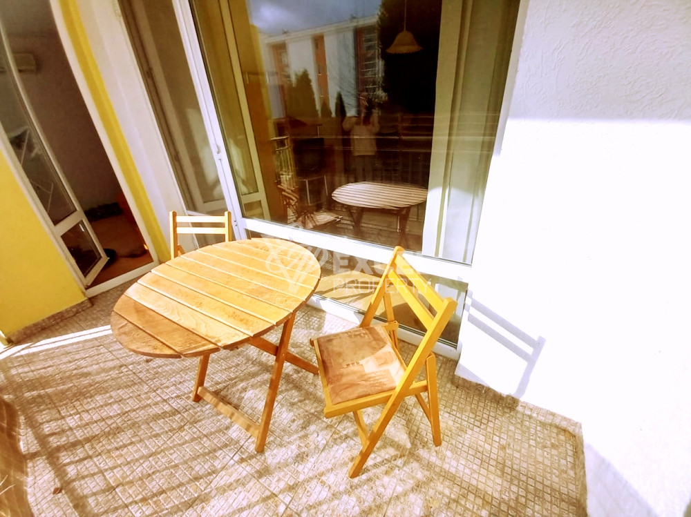 Двустаен имот в комплекс Краун Форт- курорт Свети Влас